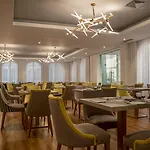 Hotel Dona Maria, Affiliated By Melia 4*