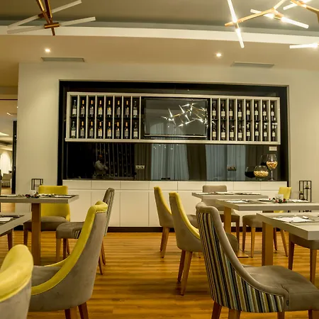 Hotel Dona Maria, Affiliated By Melia