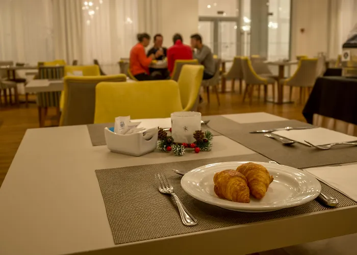 Dona Maria Affiliated By Meliá Hotel 4*