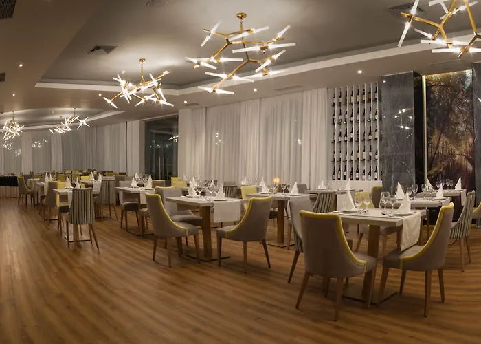 Dona Maria Affiliated By Melia 4* Covilhã