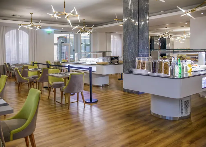 Otel Dona Maria Affiliated By Melia